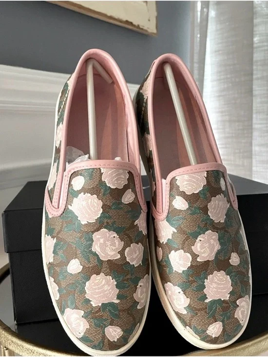 Coach HC8374U Women’s Pink Rose Floral Slip On Cannas Sneakers New in Box - Picture 4 of 8